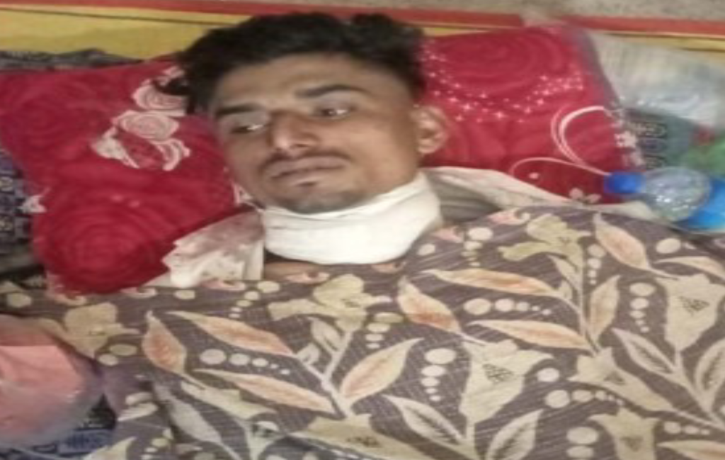 পূর্বপরিকল্পিত নৃশংসতা: বাঘারপাড়ায় ডেকে নিয়ে যুবককে গলা কেটে ছিনতাই